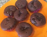 Foto del paso 2 de la receta: Muffin de chocolate fácil de nesquik con chispas de chocolate!