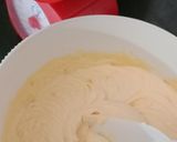 Foto langkah ke 1 dari resep Kue semprit renyah selai nenas.