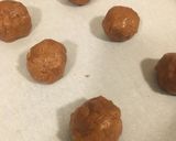 A picture of step 3 of Lotus balls.