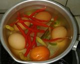 Foto langkah ke 1 dari resep Sambal telor ibu muda.