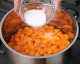 Klasszikus franciasaláta recept fázis 7 fotója