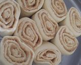 A picture of step 7 of Ground ginger and cinnamon rolls.