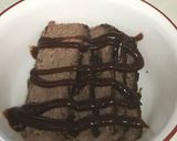 A picture of step 2 of Texas toast brisket sandwich.