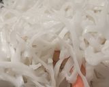 Foto langkah ke 3 dari resep Kwetiau Bumbu Nasi Goreng.