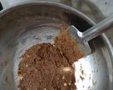 A picture of step 1 of ખજૂર પાક.