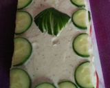A picture of step 3 of Chicken sandwich cake.