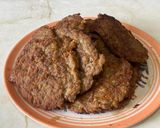 Foto del paso 4 de la receta: Hamburguesas caseras (triple carne)