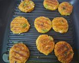 A picture of step 3 of Dahi Chicken Kabab with a Yogurt Mint Coriander Dip.