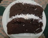Foto langkah ke 7 dari resep Brownis Kukus Tabur Keju.