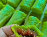 Foto langkah ke 6 dari resep Dadar gulung isi inti kelapa.