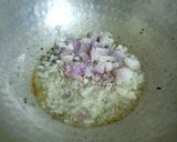A picture of step 1 of Madurai muttai kari dosa / Madurai egg keema dosa.