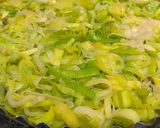 A picture of step 3 of Leak pie for Jamo.