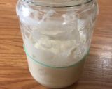 Hình bước làm 2 của món Men nở tự nhiên (Natural Yeast)
