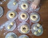 Foto langkah ke 4 dari resep Donat Madu (no mixer).