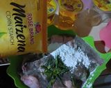Foto langkah ke 2 dari resep Ayam Goreng Terasi Daun Jeruk.