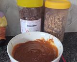 Foto del paso 1 de la receta: Turrón de chocolate con nuez y dulce de leche 🎄