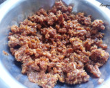 A picture of step 4 of Dried  Figs  Dates  and Nuts Roll.