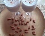 A picture of step 5 of Moroccan Almond Milkshake.