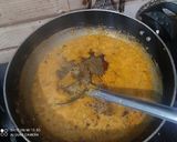 A picture of step 3 of Gobhi Musallam.