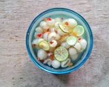 Foto langkah ke 4 dari resep Asinan Rambutan.