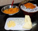 Foto del paso 3 de la receta: Fondue de cabutia y quesos