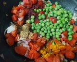 A picture of step 3 of Red Carrot, Peas and Potato Sabzi.