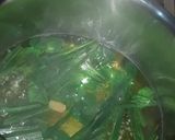 A picture of step 1 of Lemon grass and mint tea.