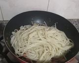 Foto del paso 8 de la receta: Espaguetis en salsa de tomate