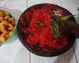 Foto langkah ke 1 dari resep Telur kentang balado.