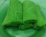 Foto langkah ke 6 dari resep Dadar gulung kelapa muda parut.