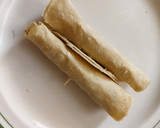 Foto del paso 2 de la receta: Tacos dorados de pollo en freidora de aire
