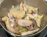Foto langkah ke 1 dari resep Sop Ayam.
