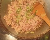 Foto langkah ke 4 dari resep Beef Burger Rice & Sunny Side Up.