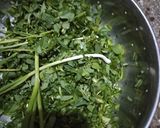 મેથીના ઢેબરા (Methi Dhebra Recipe In Gujarati) રેસીપી સ્ટેપ2ફોટો