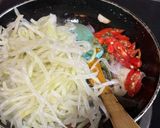Foto langkah ke 2 dari resep Tumis Pepaya Muda.