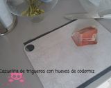 Foto del paso 1 de la receta Cazuelitas de trigueros y huevo de codorniz