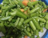 A picture of step 1 of Green beans #authormarathon#.