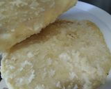 Foto del paso 1 de la receta: Arepa🍳rellena🥯de huevos🥚 cremosos🥛y salchichas🍳🥓🥯