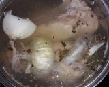 Foto del paso 1 de la receta: Tostadas raspadas de pechuga pollo