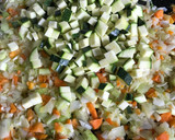 Foto del paso 6 de la receta: Fideuà vegetariana con hierbabuena y garbanzos