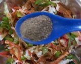 A picture of step 3 of Coleslaw.