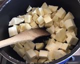 Une image de l'étape 3 de Écrasée de panais au bouillon de champignons et fromage.