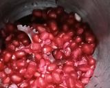 A picture of step 1 of Pomegranate fresh juice.