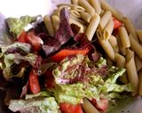Hình bước làm 3 của món Salad Cồi Sò Điệp Áp Chảo