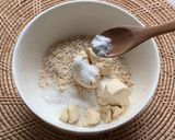 รูปขั้นตอนการทำที่ 1 ของ แพนเค้กโปรตีน สอดไส้กล้วย (สูตร Healthy)🥞🍌