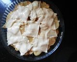 صورة لخطوة 2 من وصفة بطاطا بيتزا 😋😋