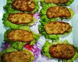 A picture of step 1 of Chicken kabab for burgers.