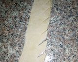 A picture of step 2 of Fingers chinchin.