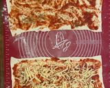 Pizzás csavart leveles tésztából recept fázis 2 fotója