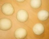 A picture of step 13 of Yeast doughnut.